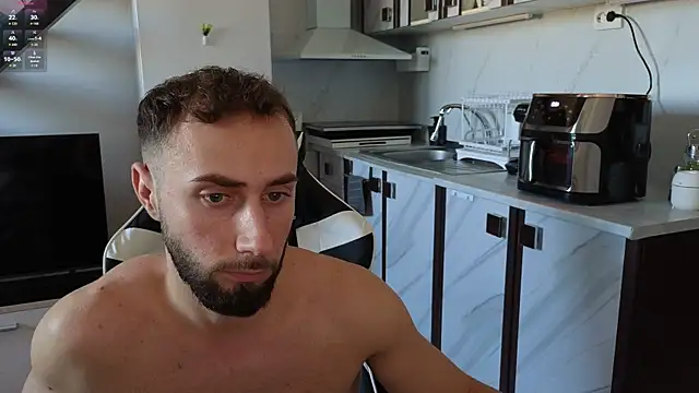 Snapshot of RyanStorm_ chatting on November 1, 2025, 12:43 pm RyanStorm online show from November 1, 2025, 12:43 pm