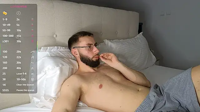 Snapshot of RyanStorm_ chatting on March 23, 2026, 10:09 pm RyanStorm online show from March 23, 2026, 10:09 pm
