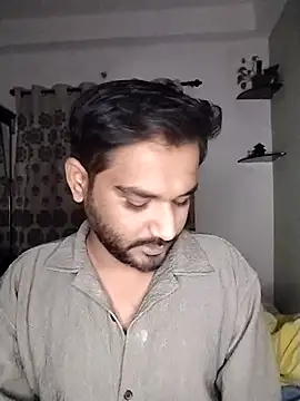 avi007p online show from November 18, 2025, 8:01 pm