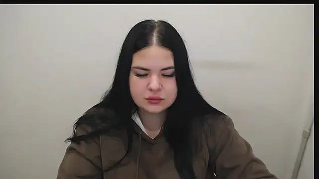  Trisha li online show from November 8, 2025, 7:23 am