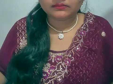 Saniya K online show from December 5, 2025, 3:43 pm