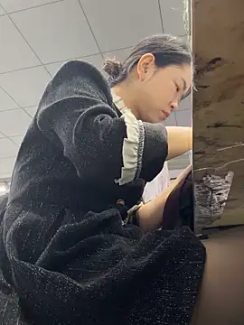 DHJM168 online show from November 27, 2025, 1:17 am