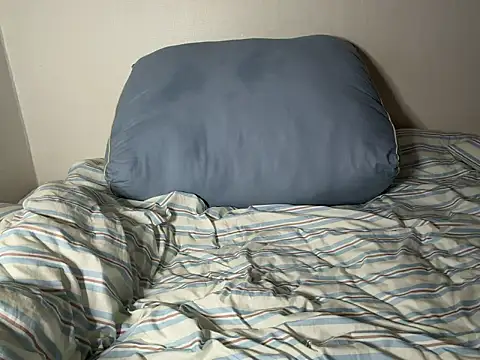 hijin11415 online show from December 20, 2025, 2:53 pm