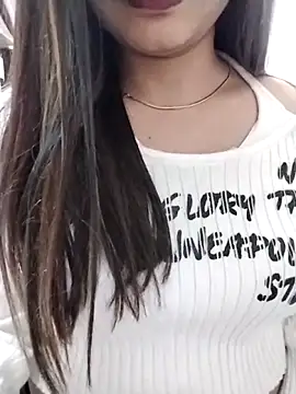 Snapshot of Sexy_vernilla chatting on November 27, 2025, 10:21 pm Sexy vernilla online show from November 27, 2025, 10:21 pm