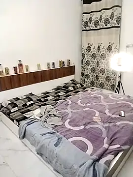 Snapshot of Sexy_vernilla chatting on October 19, 2025, 3:15 pm Sexy vernilla online show from October 19, 2025, 3:15 pm