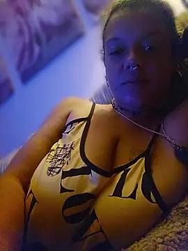 Snapshot of GoddessChantelle chatting on June 21, 2026, 10:48 pm GoddessChantelle online show from June 21, 2026, 10:48 pm