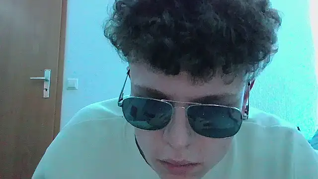 halifun017 online show from March 23, 2026, 6:41 pm