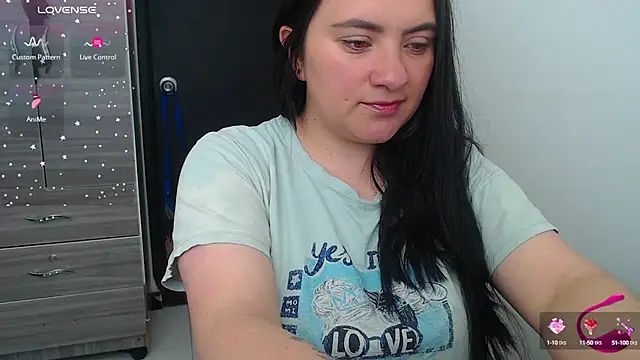 EmilySpicy online show from October 5, 2025, 4:53 pm