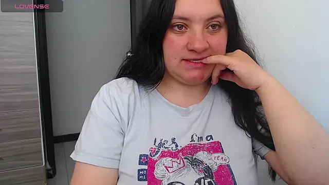 EmilySpicy online show from September 29, 2025, 2:34 pm