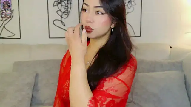 Snapshot of VioletBlacke_ chatting on May 1, 2026, 6:02 pm VioletBlacke online show from May 1, 2026, 6:02 pm