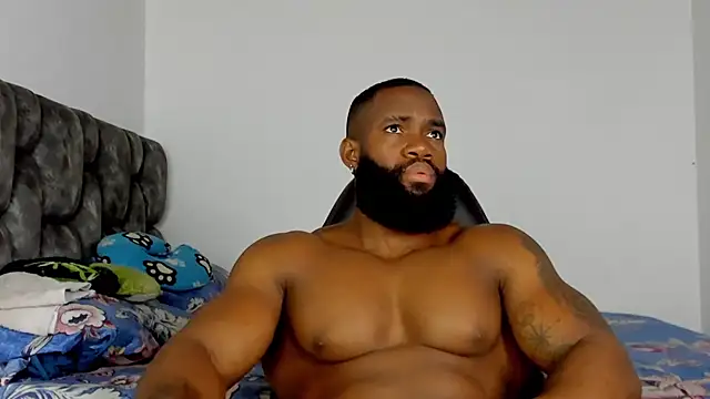 Snapshot of james_musclebbc chatting on December 4, 2025, 2:32 am james musclebbc online show from December 4, 2025, 2:32 am