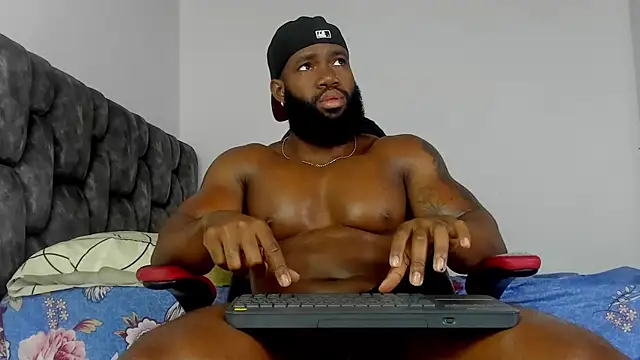 Snapshot of james_musclebbc chatting on September 23, 2025, 1:51 pm james musclebbc online show from September 23, 2025, 1:51 pm