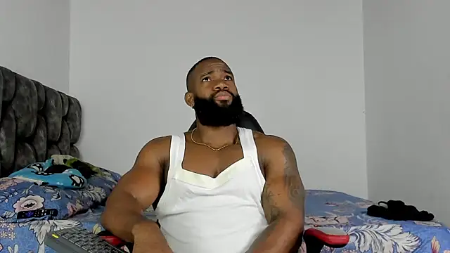 Snapshot of james_musclebbc chatting on November 15, 2025, 12:42 pm james musclebbc online show from November 15, 2025, 12:42 pm