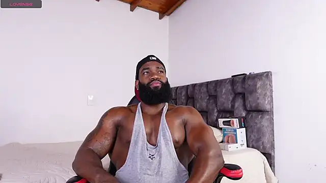 Snapshot of james_musclebbc chatting on July 15, 2026, 11:45 pm james musclebbc online show from July 15, 2026, 11:45 pm