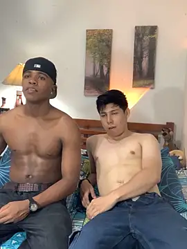 Snapshot of DEMOND_333 chatting on October 18, 2025, 4:14 am DEMOND 333 online show from October 18, 2025, 4:14 am