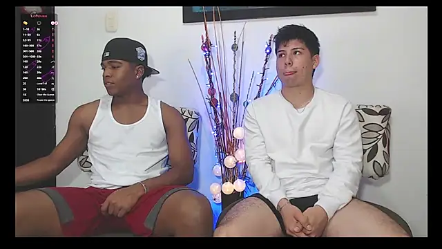 Snapshot of DEMOND_333 chatting on December 5, 2025, 2:00 am DEMOND 333 online show from December 5, 2025, 2:00 am