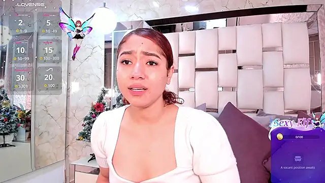 Snapshot of megannherrera chatting on December 14, 2025, 1:06 pm megannherrera online show from December 14, 2025, 1:06 pm