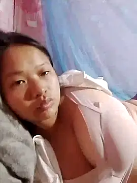 Snapshot of girl-babi chatting on July 6, 2026, 2:02 pm girl-babi online show from July 6, 2026, 2:02 pm