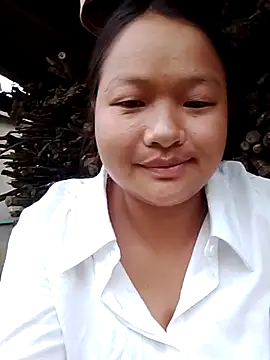 Snapshot of girl-babi chatting on July 17, 2026, 10:23 am girl-babi online show from July 17, 2026, 10:23 am