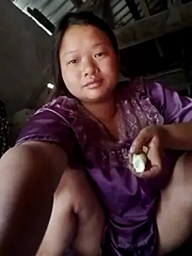 Snapshot of girl-babi chatting on June 24, 2026, 9:52 am girl-babi online show from June 24, 2026, 9:52 am