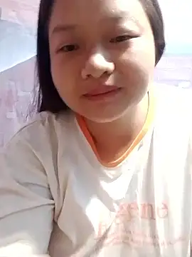 Snapshot of girl-babi chatting on July 2, 2026, 2:34 am girl-babi online show from July 2, 2026, 2:34 am