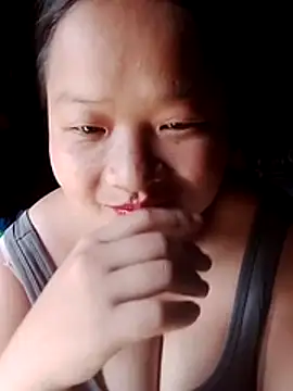 Snapshot of girl-babi chatting on July 9, 2026, 2:56 am girl-babi online show from July 9, 2026, 2:56 am