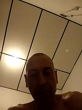 Snapshot of EcologicCurdling chatting on March 22, 2026, 11:39 pm EcologicCurdling online show from March 22, 2026, 11:39 pm