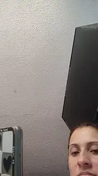 lindasyt online show from December 19, 2025, 5:26 pm