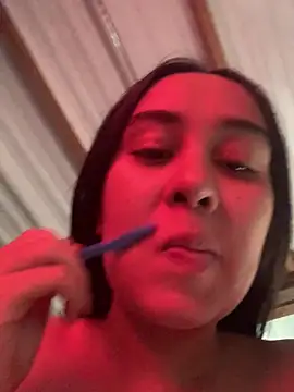 Snapshot of RAKEL37 chatting on August 5, 2026, 3:50 pm RAKEL37 online show from August 5, 2026, 3:50 pm