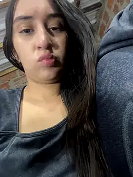 Snapshot of RAKEL37 chatting on October 28, 2025, 3:18 am RAKEL37 online show from October 28, 2025, 3:18 am