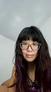 LeemaBean online show from September 15, 2025, 6:08 pm