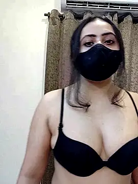 Snapshot of sexy_aaliya_hamidi chatting on September 26, 2025, 7:48 am sexy aaliya hamidi online show from September 26, 2025, 7:48 am