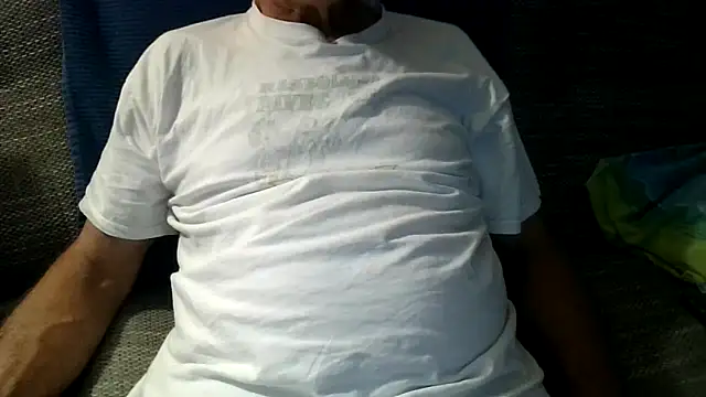 velikifant7 online show from May 1, 2026, 6:13 pm