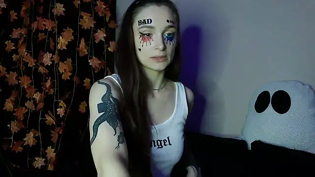 Snapshot of __Leyla__ chatting on October 29, 2025, 5:34 pm Leyla online show from October 29, 2025, 5:34 pm