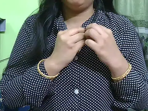 fairy queen07 online show from March 15, 2026, 5:53 pm