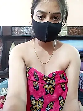 Snapshot of Priyanka_Pal chatting on October 15, 2025, 2:32 am Priyanka Pal online show from October 15, 2025, 2:32 am