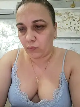 Snapshot of PalomaDesireee chatting on April 7, 2026, 5:59 pm PalomaDesireee online show from April 7, 2026, 5:59 pm