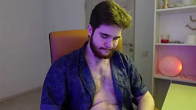 Snapshot of Mark_Maxim chatting on November 15, 2025, 2:10 pm Mark Maxim online show from November 15, 2025, 2:10 pm