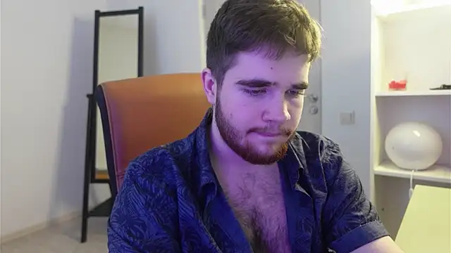 Snapshot of Mark_Maxim chatting on October 14, 2025, 6:03 am Mark Maxim online show from October 14, 2025, 6:03 am