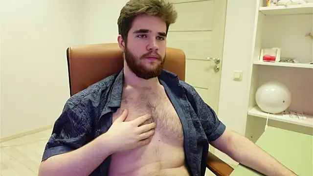 Snapshot of Mark_Maxim chatting on November 18, 2025, 2:53 pm Mark Maxim online show from November 18, 2025, 2:53 pm