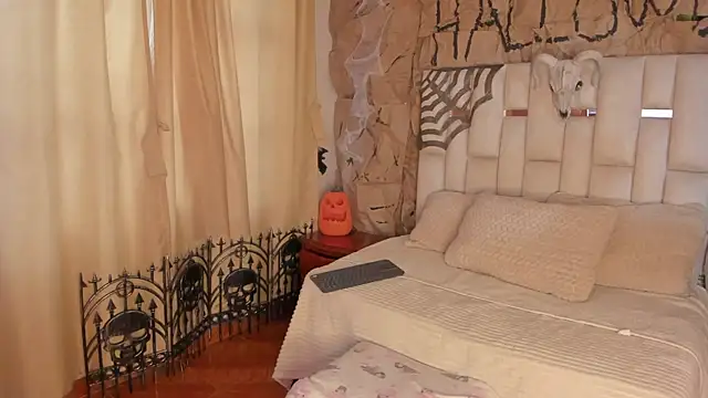 Snapshot of Jade_Nmm chatting on October 14, 2025, 1:01 pm Jade Nmm online show from October 14, 2025, 1:01 pm