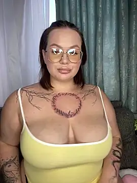 Snapshot of Nata102 chatting on September 24, 2025, 11:17 am Nata102 online show from September 24, 2025, 11:17 am