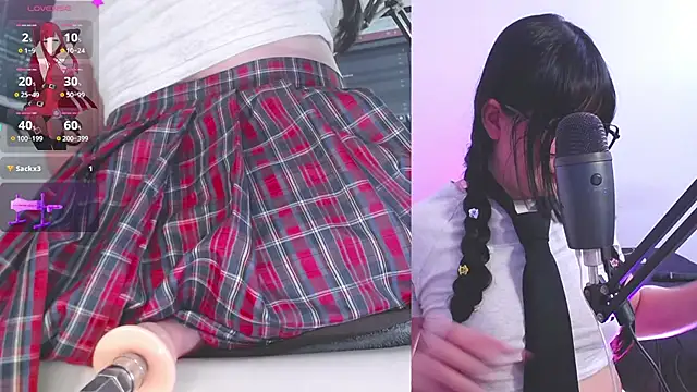 Snapshot of Natsuki_69 chatting on November 24, 2025, 2:55 am Natsuki 69 online show from November 24, 2025, 2:55 am