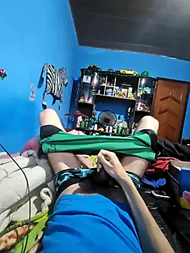 Snapshot of boysafado2521 chatting on November 3, 2025, 8:29 am boysafado2521 online show from November 3, 2025, 8:29 am