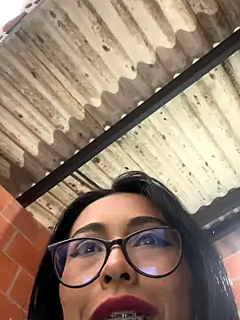 Snapshot of Emma__cumlovee chatting on October 14, 2025, 1:12 pm Emma cumlovee online show from October 14, 2025, 1:12 pm