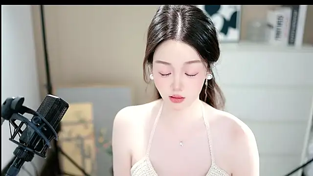 Snapshot of abbyli12 chatting on December 17, 2025, 2:55 pm abbyli12 online show from December 17, 2025, 2:55 pm