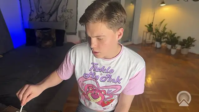 RusBradPitt online show from February 10, 2026, 3:33 pm