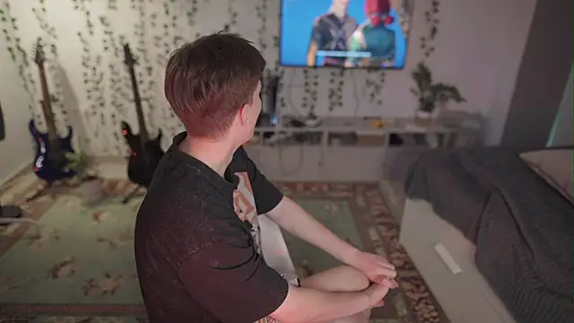 Snapshot of RusBradPitt chatting on November 19, 2025, 12:05 pm RusBradPitt online show from November 19, 2025, 12:05 pm