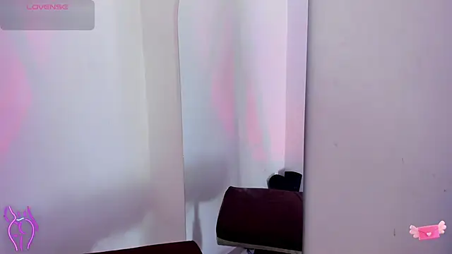 Viioleett cum online show from May 14, 2026, 2:03 pm