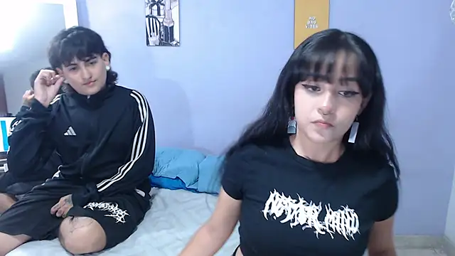 Snapshot of onixandghosty1 chatting on October 11, 2025, 7:48 pm onixandghosty1 online show from October 11, 2025, 7:48 pm